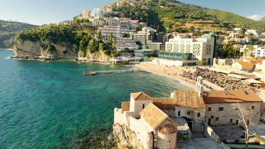 Full Guide to Budva: Lifestyle, Beaches, Infrastructure, and Real Estate