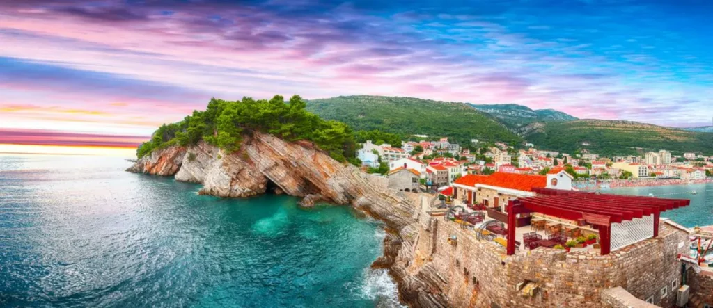 Full Guide to Petrovac: Lifestyle, Beaches, Infrastructure, and Real Estate