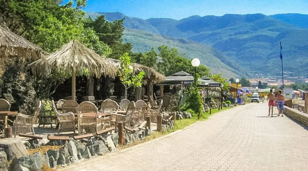 Full Guide to Bečići: Lifestyle, Beaches, Infrastructure, and Real Estate