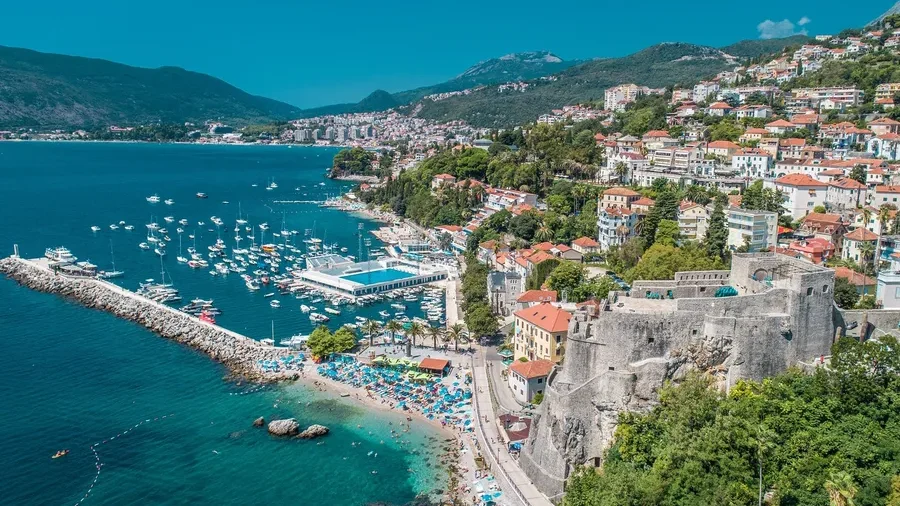 Full Guide to Herceg Novi: Lifestyle, Beaches, Infrastructure, and Real Estate