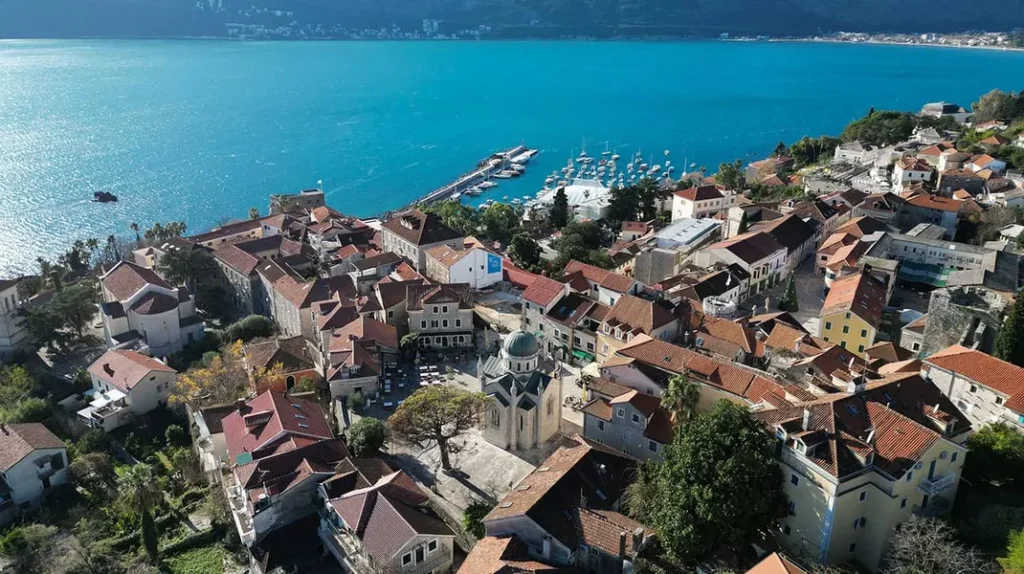 Full Guide to Herceg Novi: Lifestyle, Beaches, Infrastructure, and Real Estate